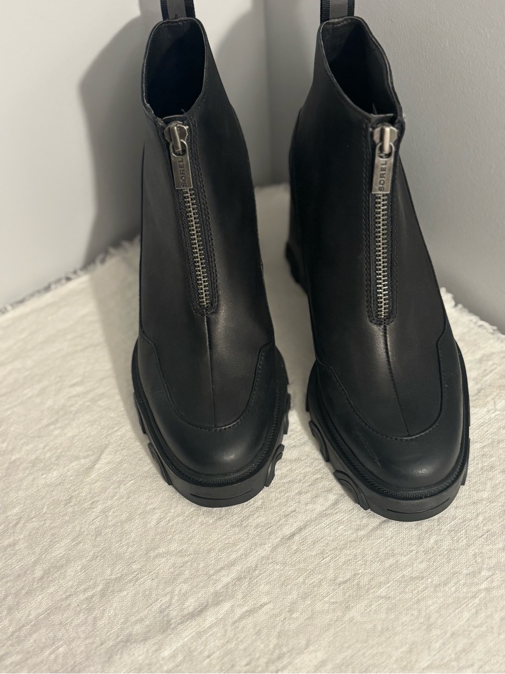 Sorel Women's Black Leather Boots